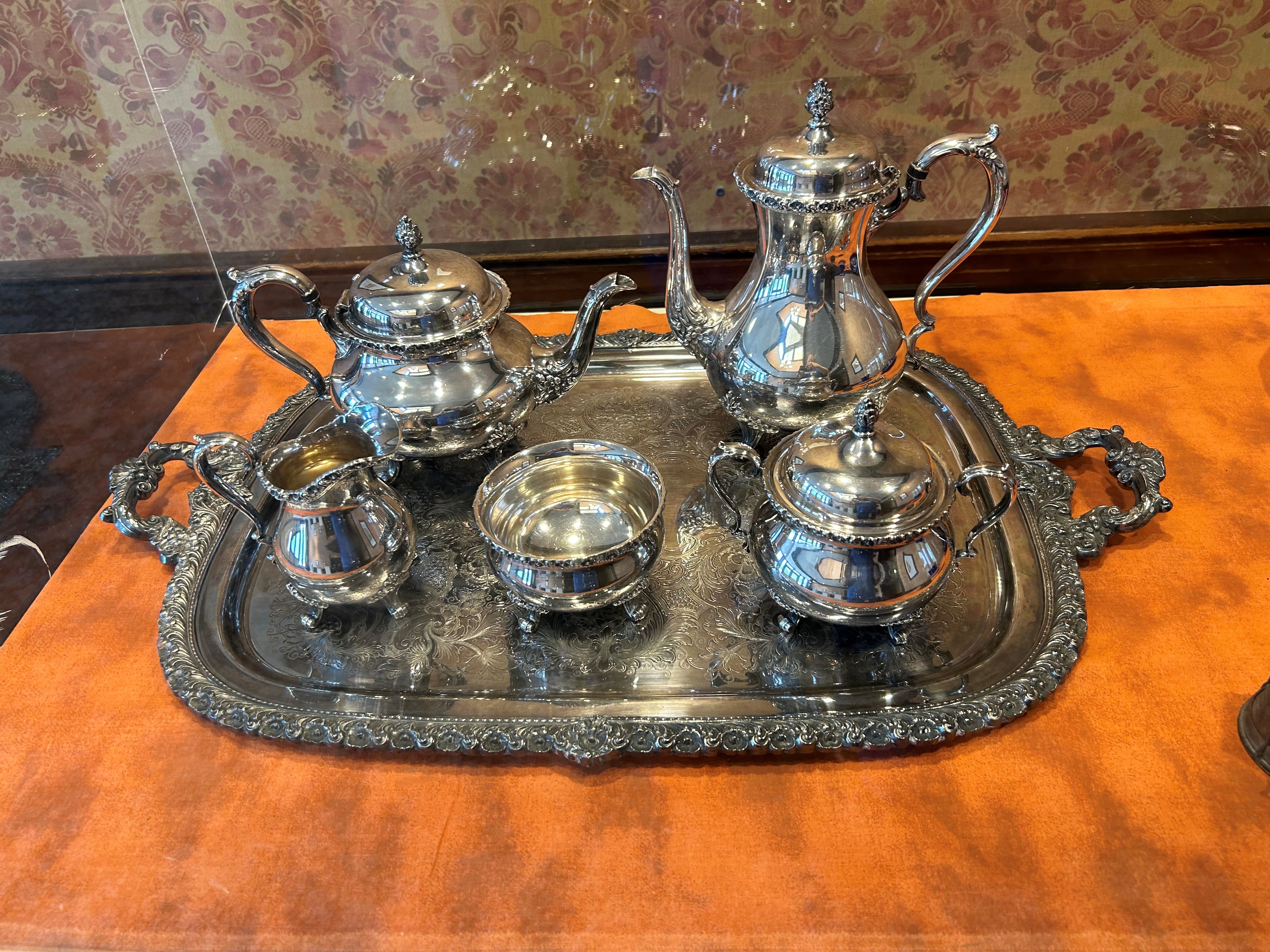 tea set.jpg